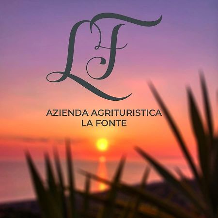 ボニファーティ Azienda Agrituristica La Fonteヴィラ エクステリア 写真