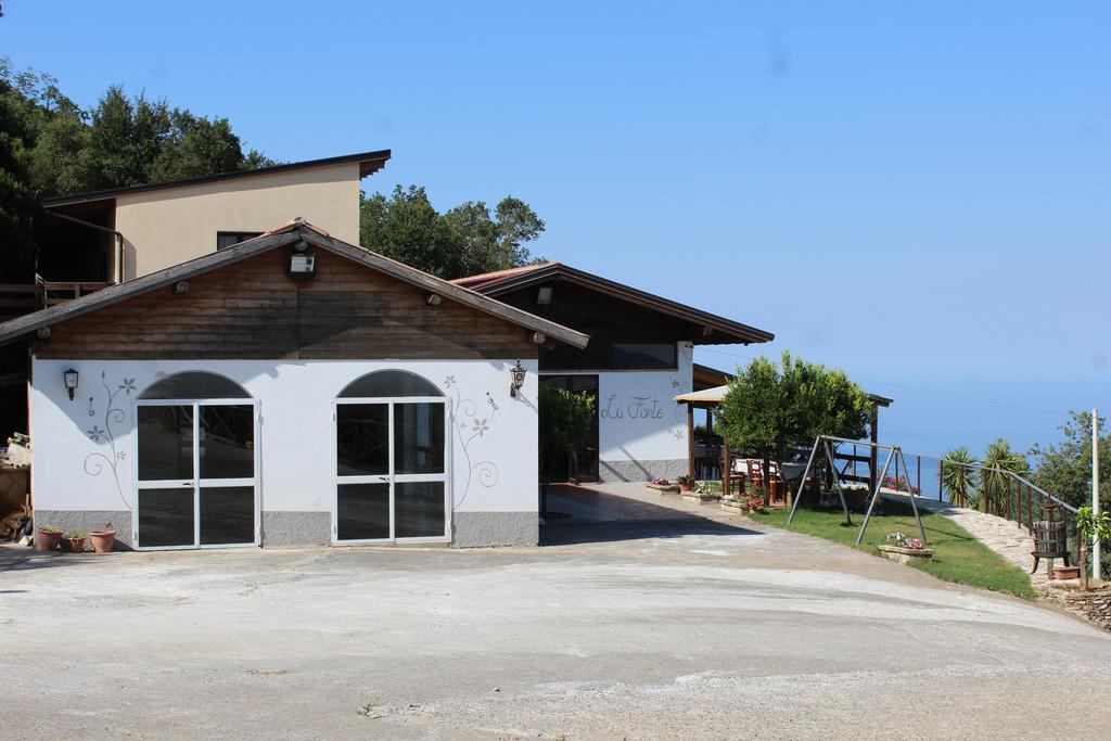 ボニファーティ Azienda Agrituristica La Fonteヴィラ エクステリア 写真
