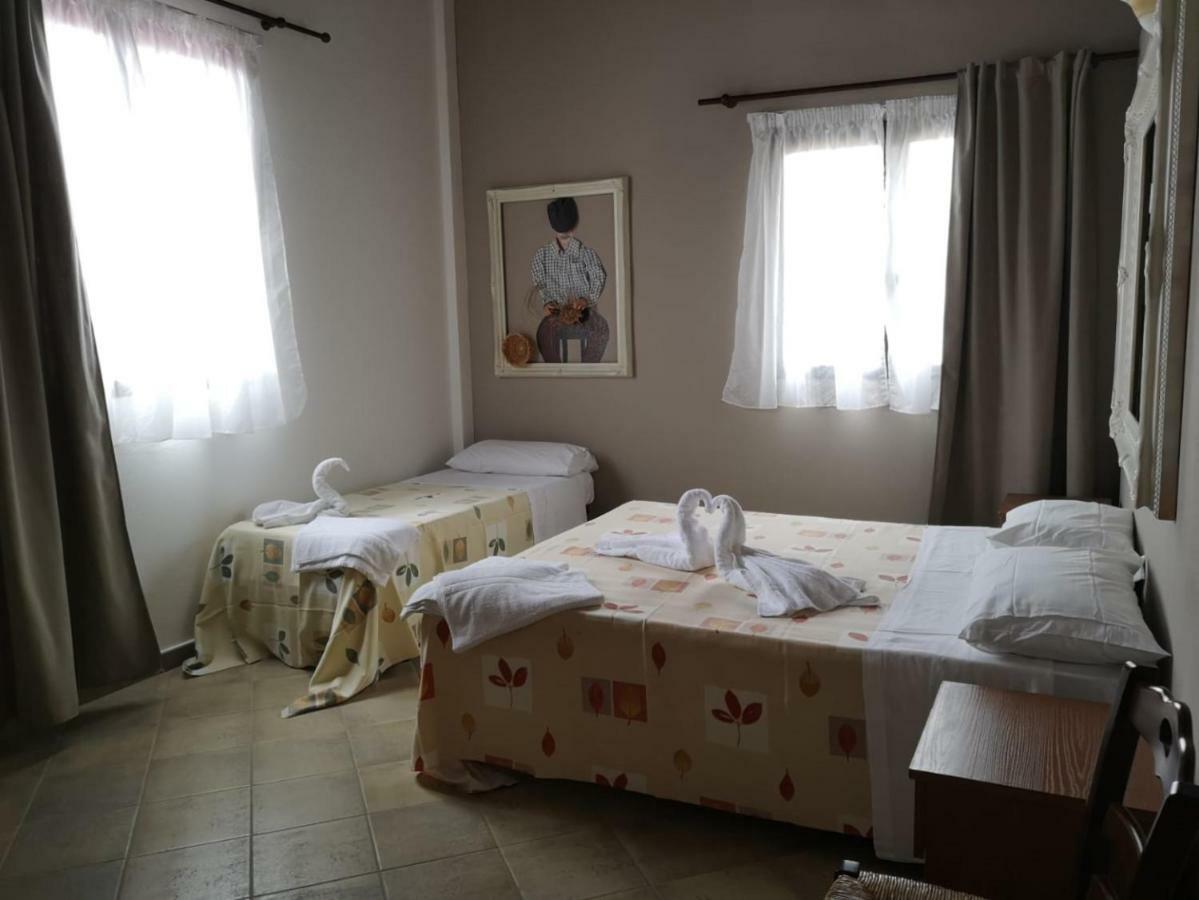 ボニファーティ Azienda Agrituristica La Fonteヴィラ エクステリア 写真