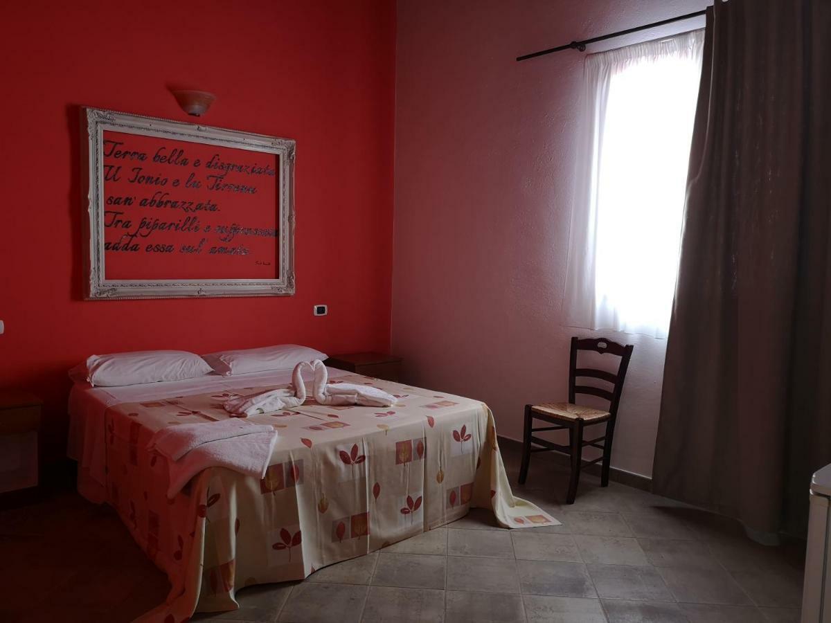 ボニファーティ Azienda Agrituristica La Fonteヴィラ エクステリア 写真