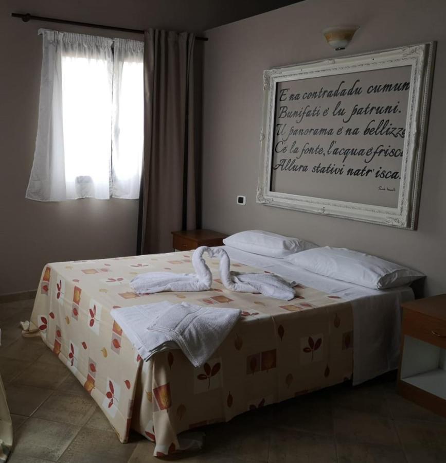 ボニファーティ Azienda Agrituristica La Fonteヴィラ エクステリア 写真