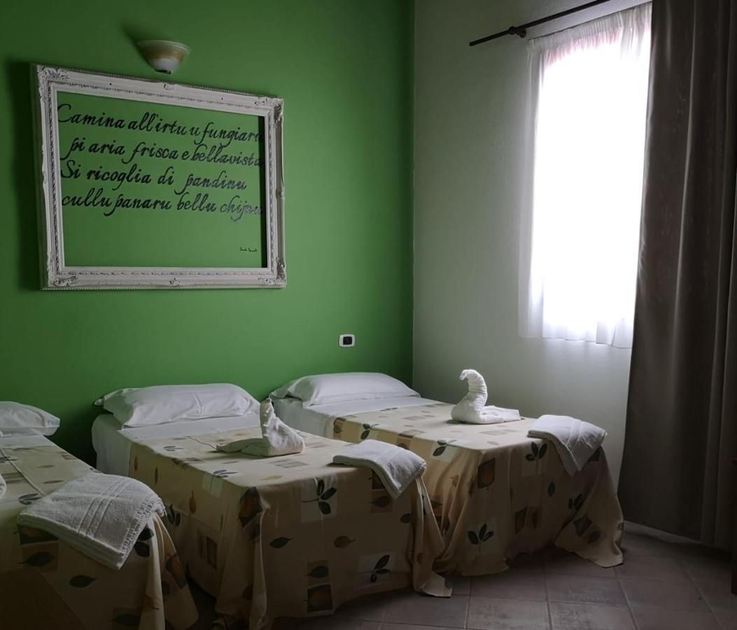 ボニファーティ Azienda Agrituristica La Fonteヴィラ エクステリア 写真
